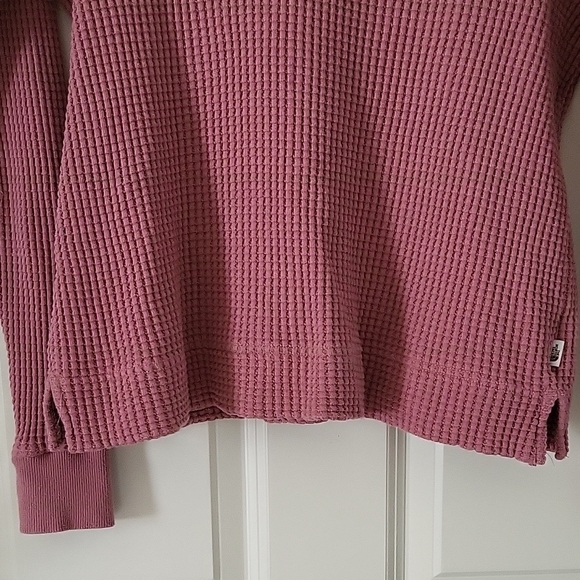 The North Face Chabot Crew Sweater Pink Waffle Knit Women’s Medium - Picture 6 of 9